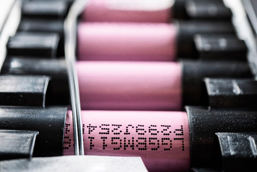 ¿Qué es una celda de batería y para qué sirve? - Definición